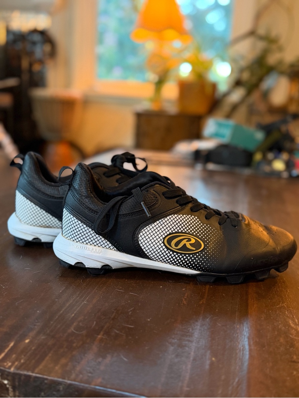 Rawlings Black & White Turf Baseball Cleats - 9M 11W